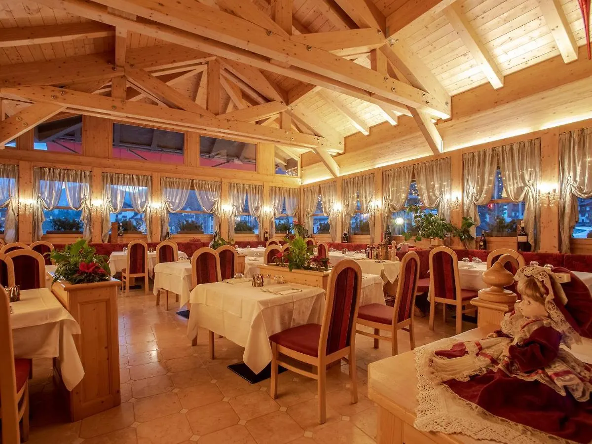 Hotel Barance Alleghe 3*,  Italia